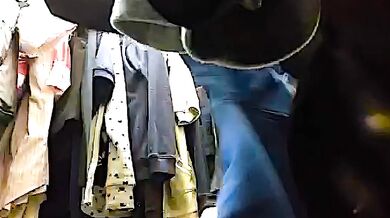 K◯Cバイト着替え　カメラ目線