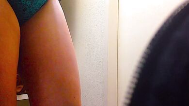 KCアルバイト パンティ丸見え