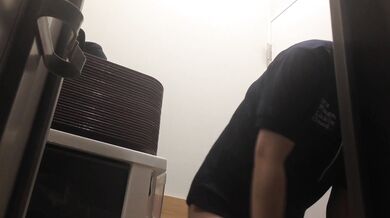 KCバイト 陰キャメガネ