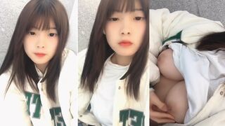 Super Cute College Girl Dorm Selfies 3