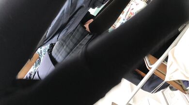 女子高生の着替え [3]