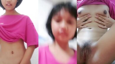 薄っすら生えてるおまんこ