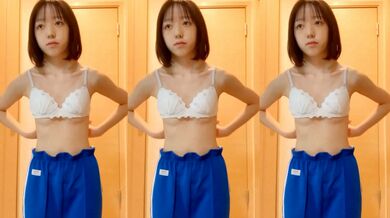 制服大學生妹妹思春期自摸 8