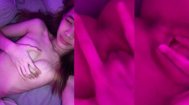 Cute Singapore Girl Masturbates