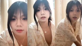 Flat-Chested Bunny-Toothed Streamer's Wardrobe Malfunction
