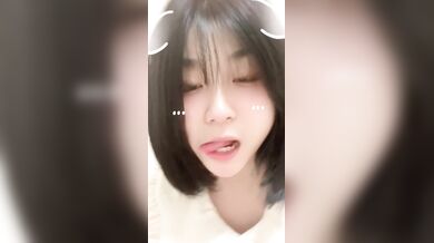 Super Cute College Girl Selfie 1