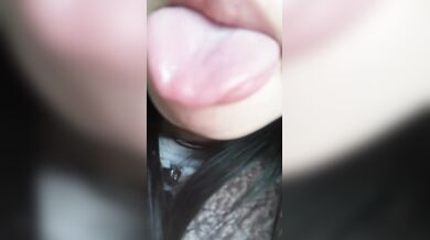 可愛大學生妹妹自慰好開心