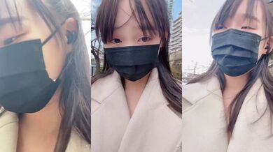 Cute Japanese girl masturbates on the street