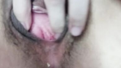 馬來西亞沙撈越可愛妹妹洗澡前的自慰