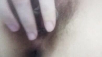 マレーシアのサラワクロリの柔らかいおまんこ