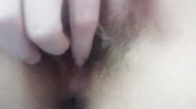 マレーシアのサラワクロリの柔らかいおまんこ