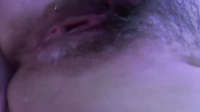 大馬廢狗每天隻想被男人幹 小穴騷癢 用玩具狂操自己