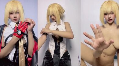 印尼妹cosplay自摸