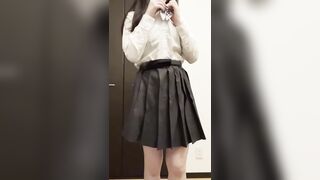 制服 [3]