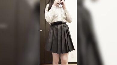 制服 [3]