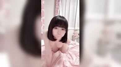 豐滿可愛的日本妹妹很寂寞