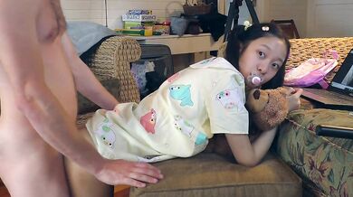 Cô hầu buộc tóc đuôi ngựa đôi yêu con cặc to [Trường trung học nữ sinh Lanyang 3]