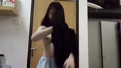 馬來西亞妹子脫衣服