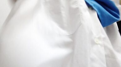 マレーシアのエスコートTHQが制服を脱いで自撮り