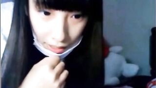 Japanese flat-headed girl masturbating secretly recorded