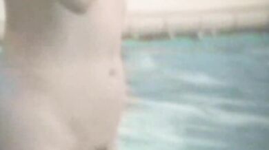 Stunning view! Beautiful girl with bare skin in high-end bathhouse ZK-①