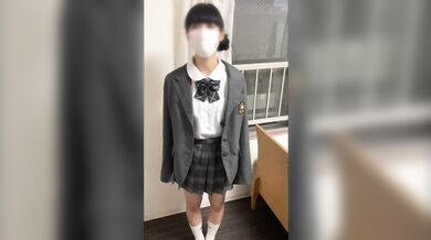 vo,5神レベルの女です。ボディチェックでパンティの奥にあるかけのマンマンをEXPOSED スポブラ制服女性