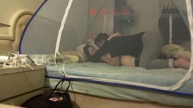 DGKJ_01_03 Taiwanese couple selfie