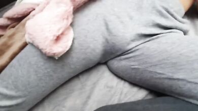 Tôi có một cô bạn gái có thân hình tuyệt vời và tôi không thể không muốn đụ cô ấy mỗi ngày.