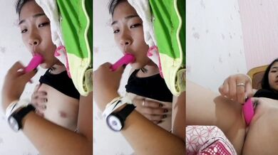 Slutty busty girl masturbates with vibrator and eats pussy juice