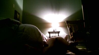 台灣妹妹被老外帶回家做愛自拍3