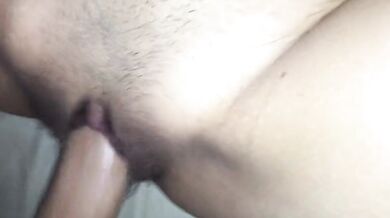 新加坡妹妹被男友體内内射