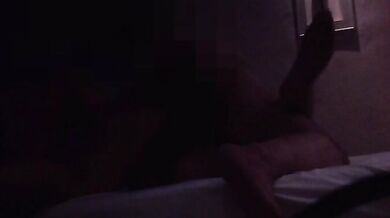 韓国の大学生のセックスが密かに録画されていた