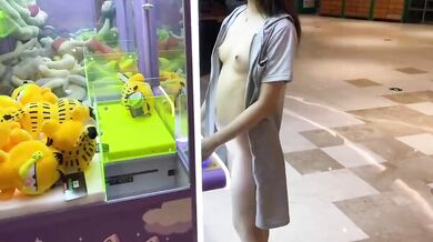 Exposed training in front of claw machine