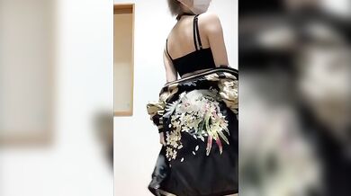 マイクロブレストの妹の自撮り