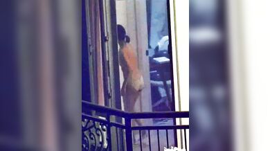 Daily life of female neighbor (1)