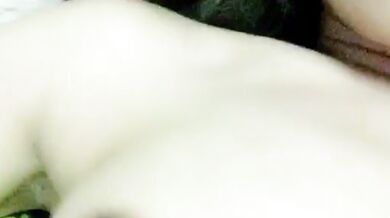 元カノが自慰行為をする