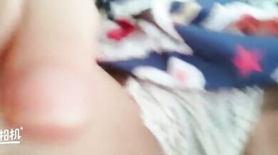 反差清純短發美女發騷