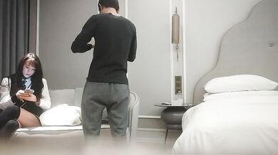 李哥探花中途被查房