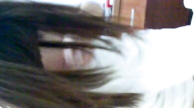 bạn gái Malaysia thổi kèn