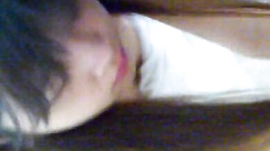 bạn gái Malaysia thổi kèn