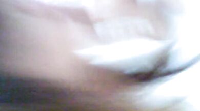 bạn gái Malaysia thổi kèn