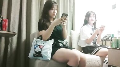 Hẹn hò 3P trong khách sạn với anh chàng sôi nổi