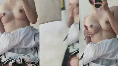 Gái Việt ngực khủng đeo kính 4 cô hầu gái quyến rũ trước gương