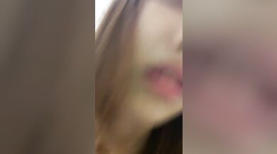 あの雌犬が俺に乗ってる