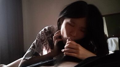 マレーシアの小柄な痴女のフェラチオ