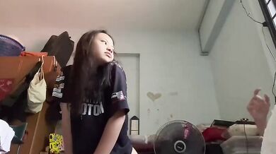 シンガポール系マレー人カップルのセックス自撮りが流出