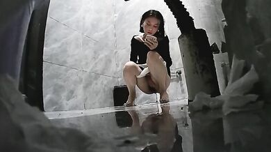 [Tài nguyên VIP] Những bức ảnh toàn cảnh nhà vệ sinh đẹp nhất của các mỹ nhân trong quán bar