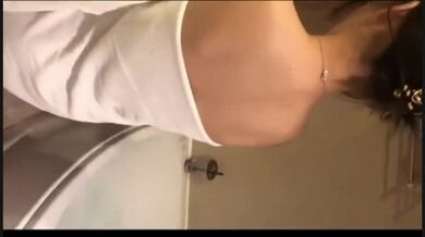 SG little sister bath