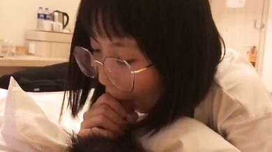 Big glasses girlfriend blowjob first person view