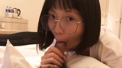 Big glasses girlfriend blowjob first person view